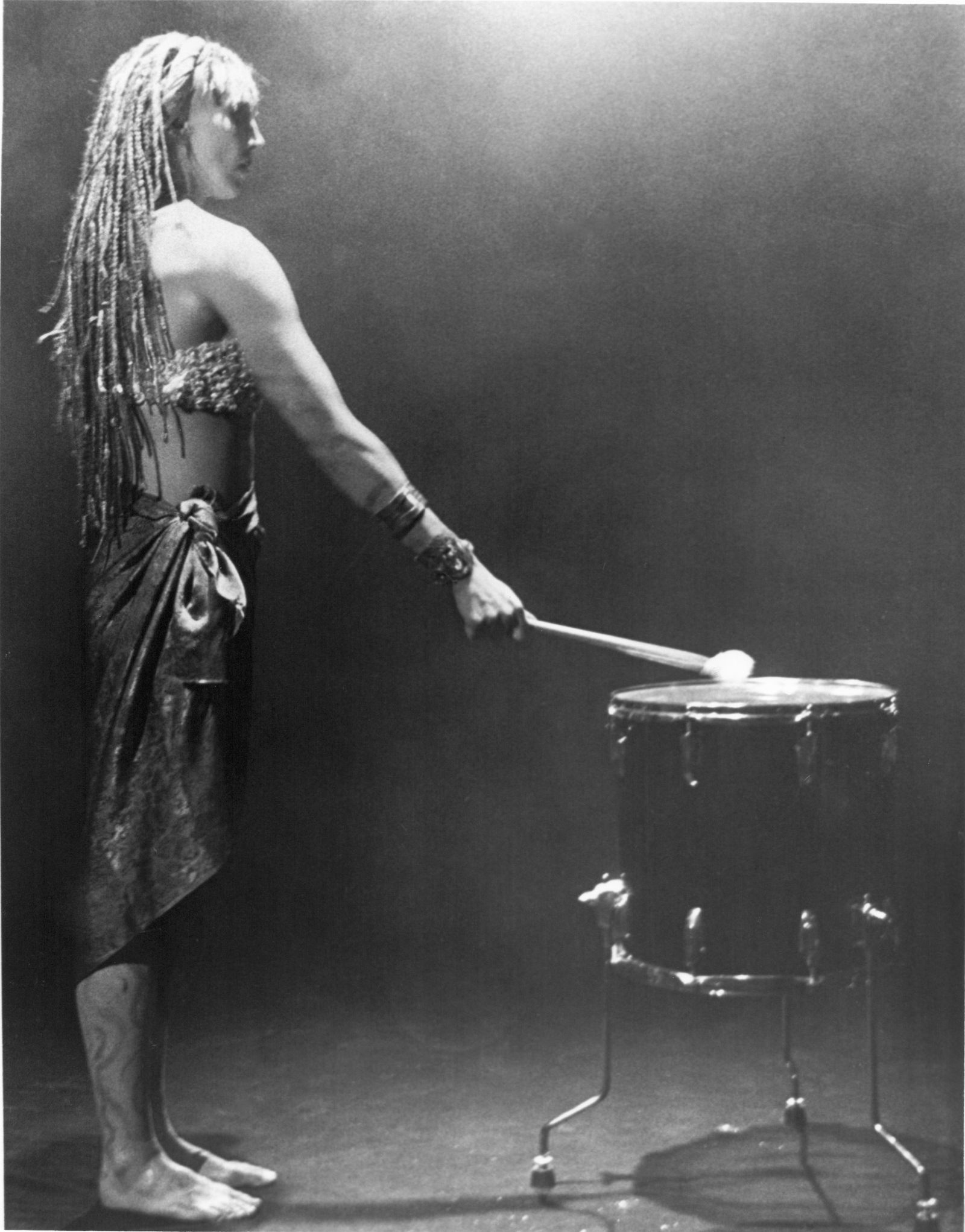 Jarboe на выступлении в 1987 году Jarboe на выступлении в 1987 году